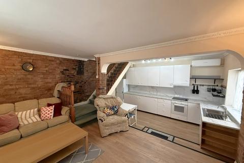 undefined, Chandos Road, Buckingham, MK18