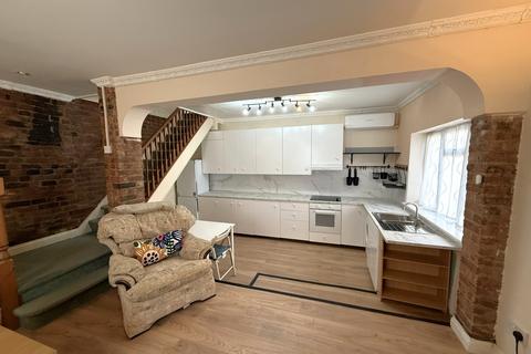 undefined, Chandos Road, Buckingham, MK18