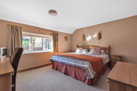 Forge Cottage Green Lane, Ellisfield, Basingstoke, RG25 2QW
