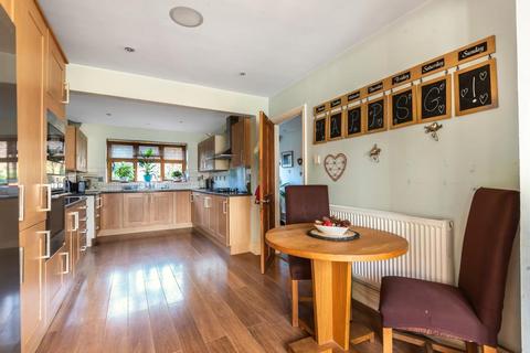 5 bedroom detached house for sale - Farmoor,  Oxford,  OX2
