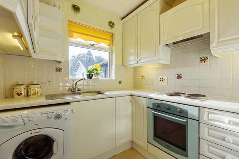 4 Riggs Close, Grange-over-sands, LA11 6SX