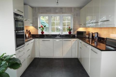 52 Kersey Drive, South Croydon, CR2 8SX
