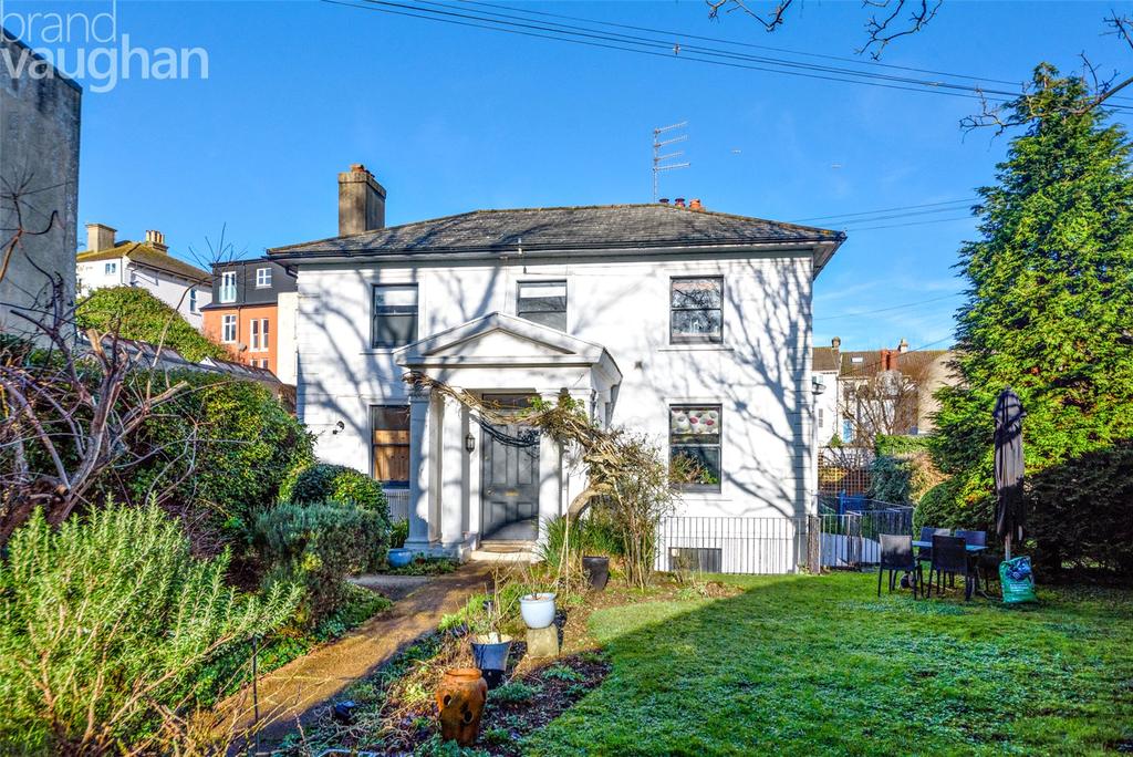 York Villas, Brighton, BN1 1 bed flat £280,000