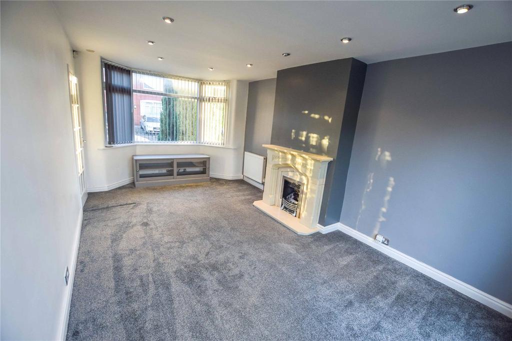 Branksome Drive, Salford, Manchester, M6 3 bed semidetached house £