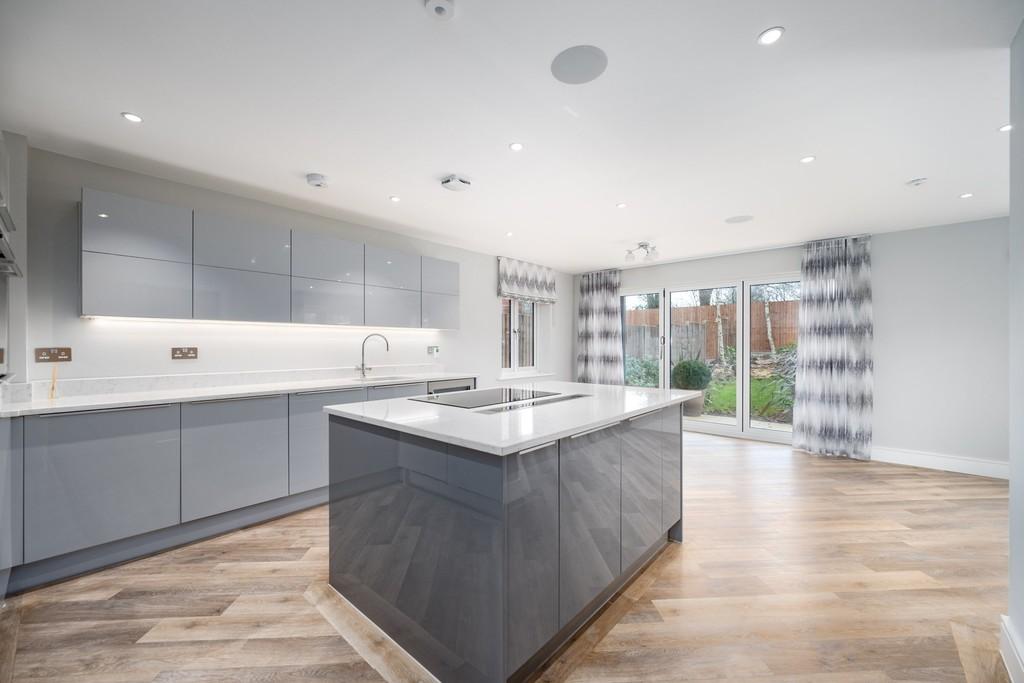 Kingswood Green, Lapworth 4 bed detached house £950,000