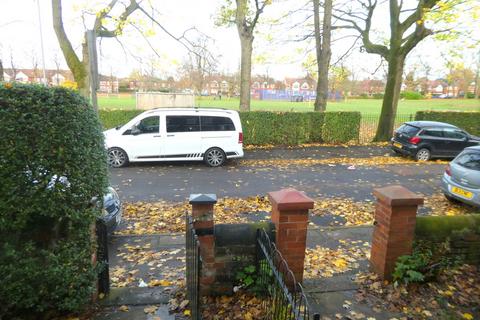 5 bedroom terraced house to rent, Rippingham Road, Withington, Manchester