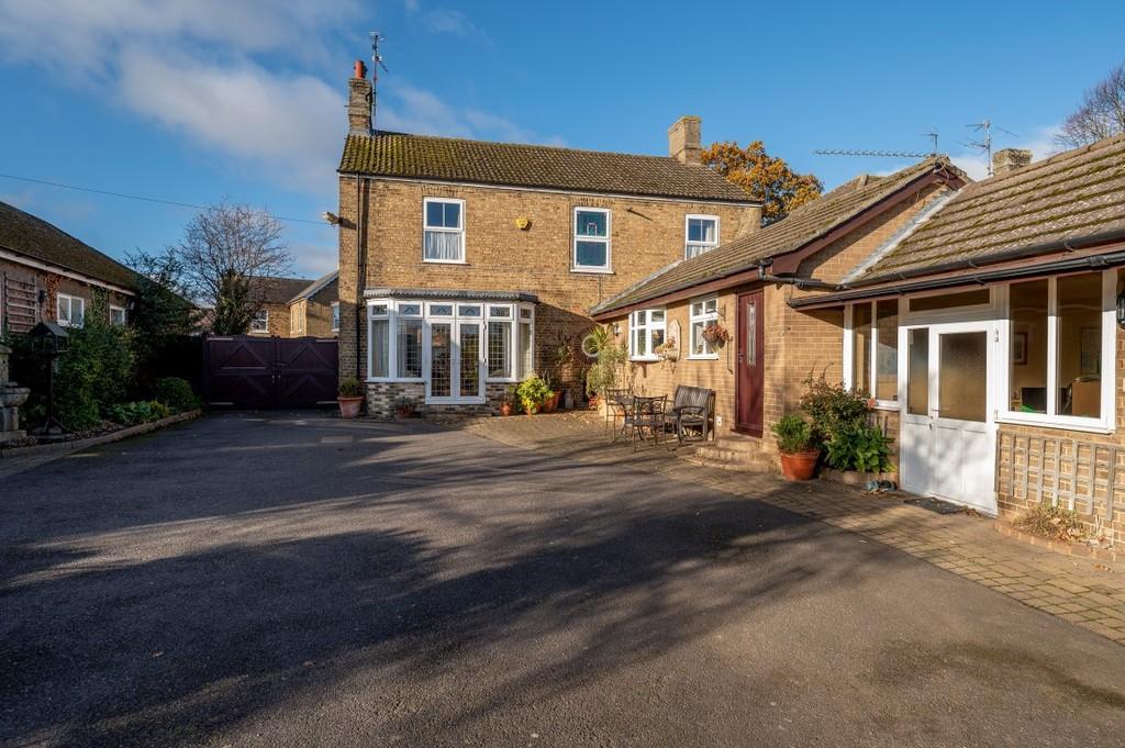 March, Cambridgeshire 4 bed detached house for sale £450,000