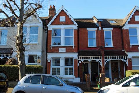 53 Princes Avenue, London, N22 7SB