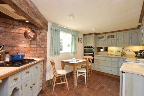 4 bedroom detached house for sale, Stoulton, Worcester, Worcestershire