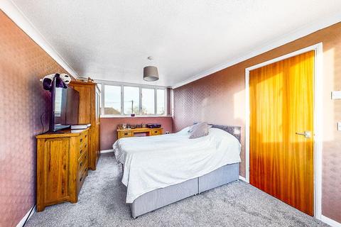 11 Beatty Road, Rochester, ME1 2TG