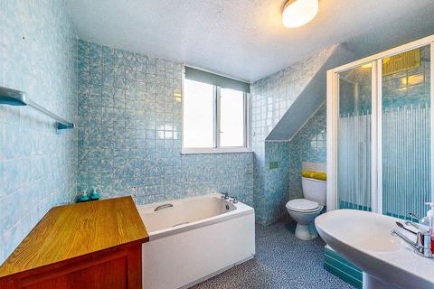 11 Beatty Road, Rochester, ME1 2TG