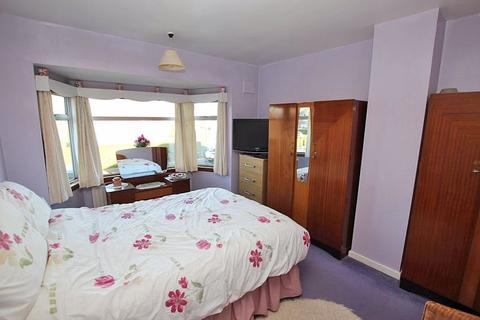 69 Western Outway, Grimsby, DN34 5EX