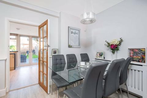 304 Burnt Oak Lane, Sidcup, DA15 8LN