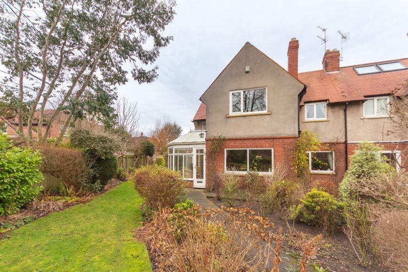Douglas Avenue, Gosforth, Newcastle Upon Tyne 4 bed semidetached house