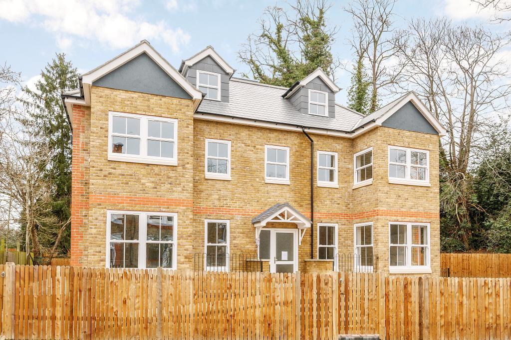 Golden Manor, Hanwell, London, W7 3EE 7 bed detached house £1,600,000