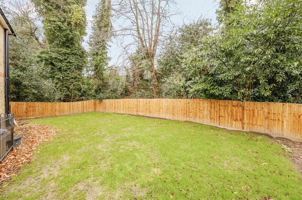 Generous Southerly Facing Gardens