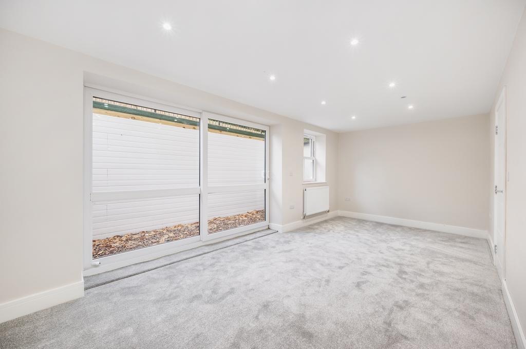 Flexible Lower Ground Floor Room