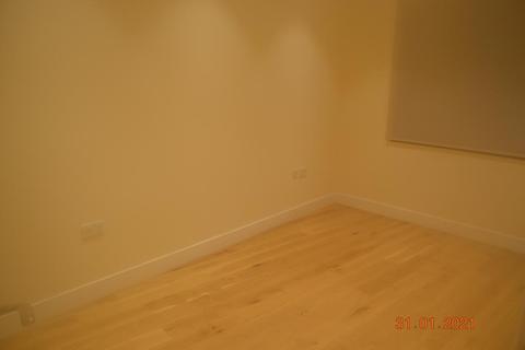 2 bedroom flat to rent - Revelstoke Road London, Southfields, London, SW18 5NJ