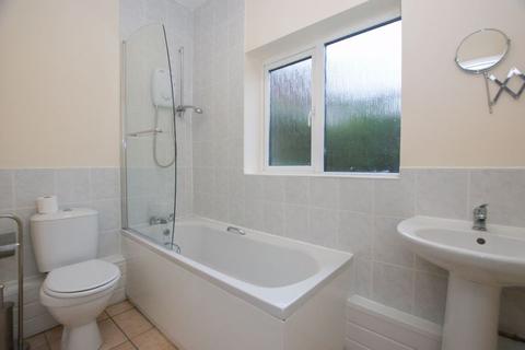 8 Courtenay Road, Exeter, EX2 8JT