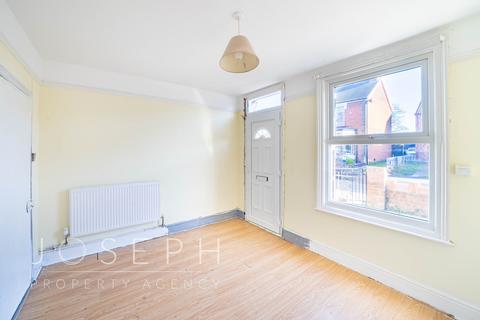 176 Cauldwell Hall Road, Ipswich, IP4 5DB