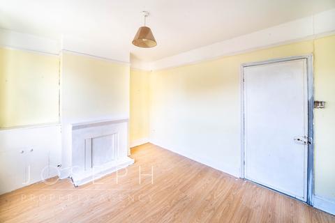 176 Cauldwell Hall Road, Ipswich, IP4 5DB