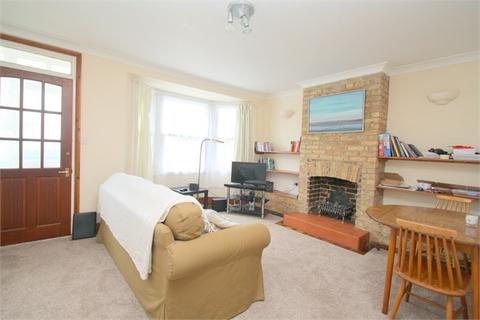 22 Edgell Road, Staines-upon-thames, TW18 2ES