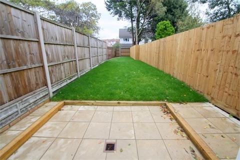 3 Chestnut Grove, Staines-upon-thames, TW18 1DB