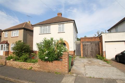25 Fontmell Close, Ashford, TW15 2NR