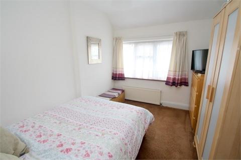 7 Orchard Way, Ashford, TW15 3AU