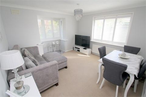 51 Dutch Barn Close, Stanwell, Staines, TW19 7NG