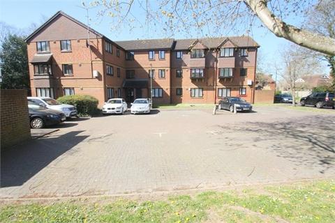 51 Dutch Barn Close, Stanwell, Staines, TW19 7NG
