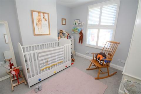 9 Chestnut Grove, Staines-upon-thames, TW18 1DB