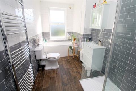 9 Chestnut Grove, Staines-upon-thames, TW18 1DB