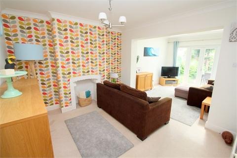 42 Hurstdene Avenue, Staines-upon-thames, TW18 1JQ