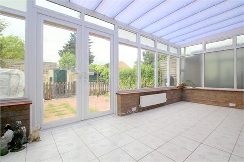 28 Hithermoor Road, Staines-upon-thames, TW19 6AJ