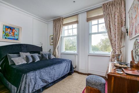 2 bedroom apartment for sale, Embankment Gardens, SW3