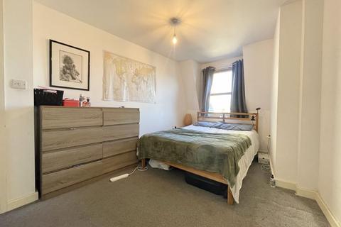 1 bedroom apartment to rent, Hendre Road, SE1