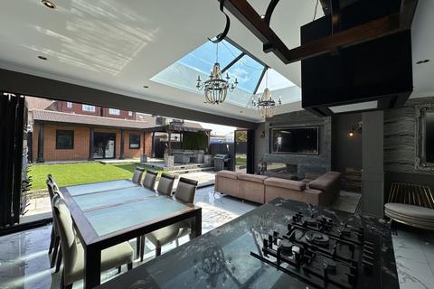 undefined, Medina Road, Luton