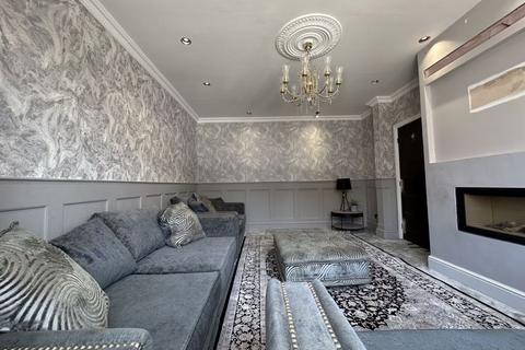 undefined, Medina Road, Luton