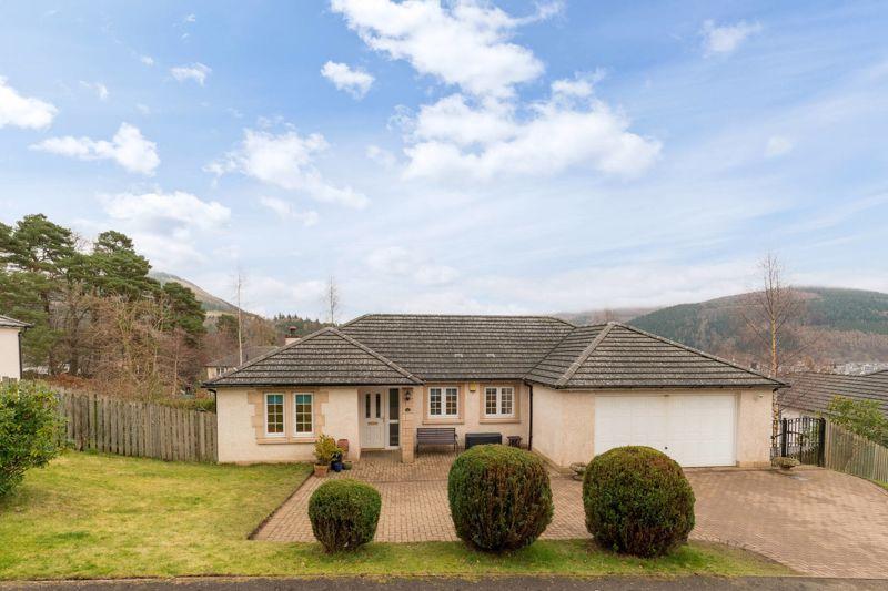 20 St. Ronan's Terrace, Innerleithen... 5 bed detached house £430,000