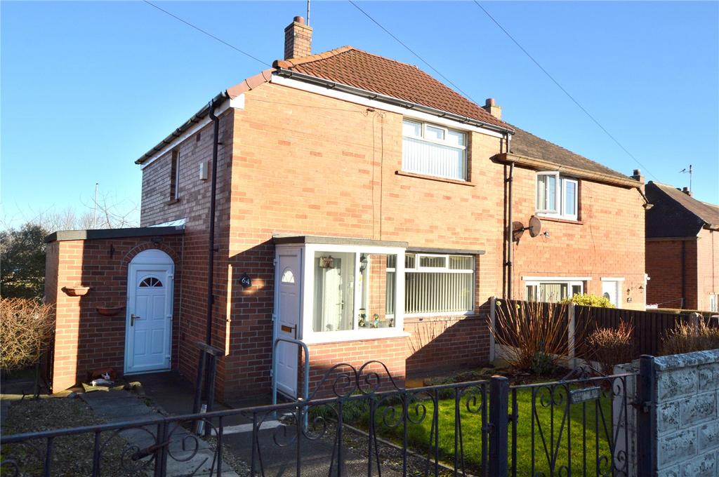 Standale Avenue, Pudsey 2 bed semidetached house £150,000