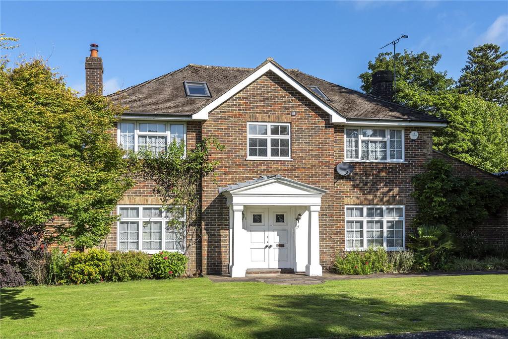 Chiltley Way, Liphook, Hampshire, GU30 4 bed detached house £1,250,000