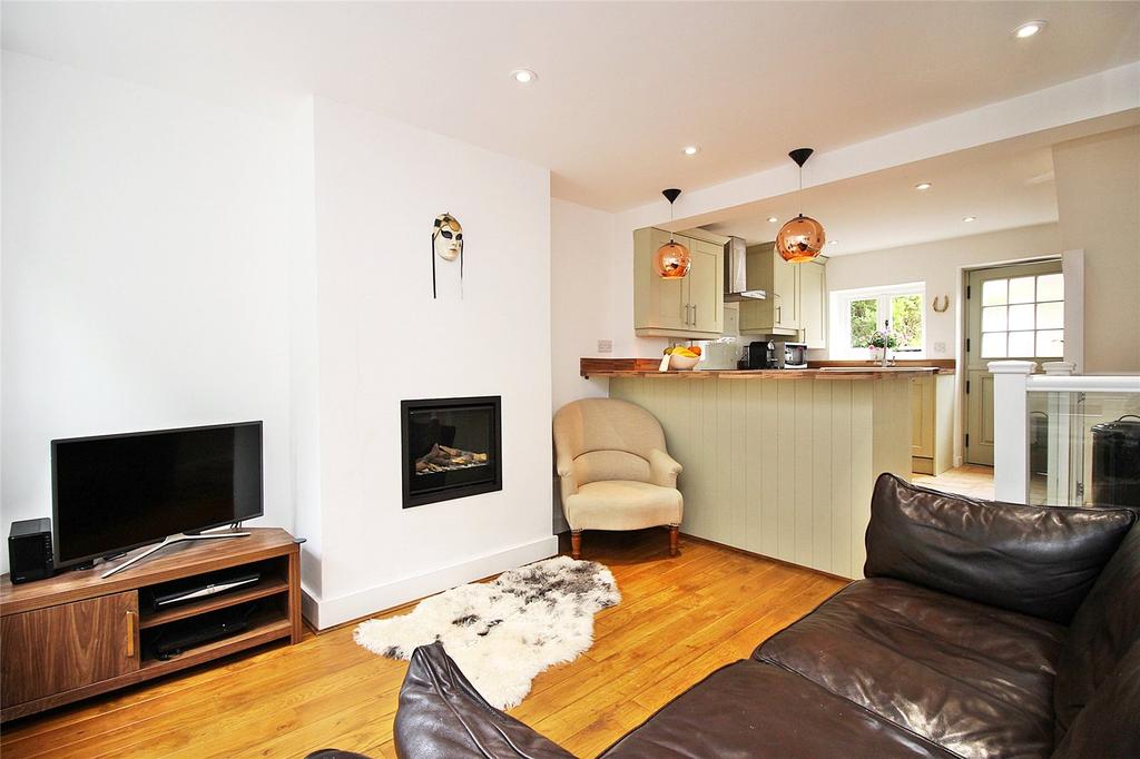 Abbey Mill Lane, St. Albans, Hertfordshire, AL3 3 bed terraced house ...