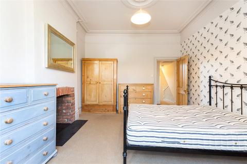 3 bedroom apartment to rent, Arvon Road, London, N5