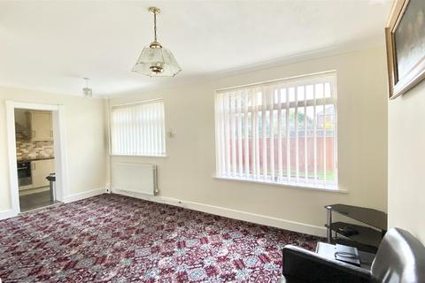 18 Burdon Crescent, Seaham, SR7 0JQ