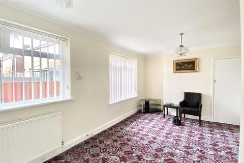 18 Burdon Crescent, Seaham, SR7 0JQ