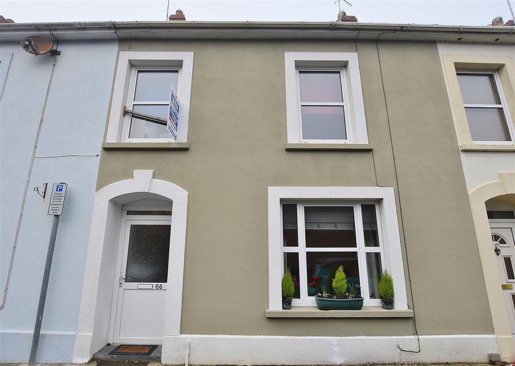 Cartlett, Haverfordwest 4 bed terraced house £220,000