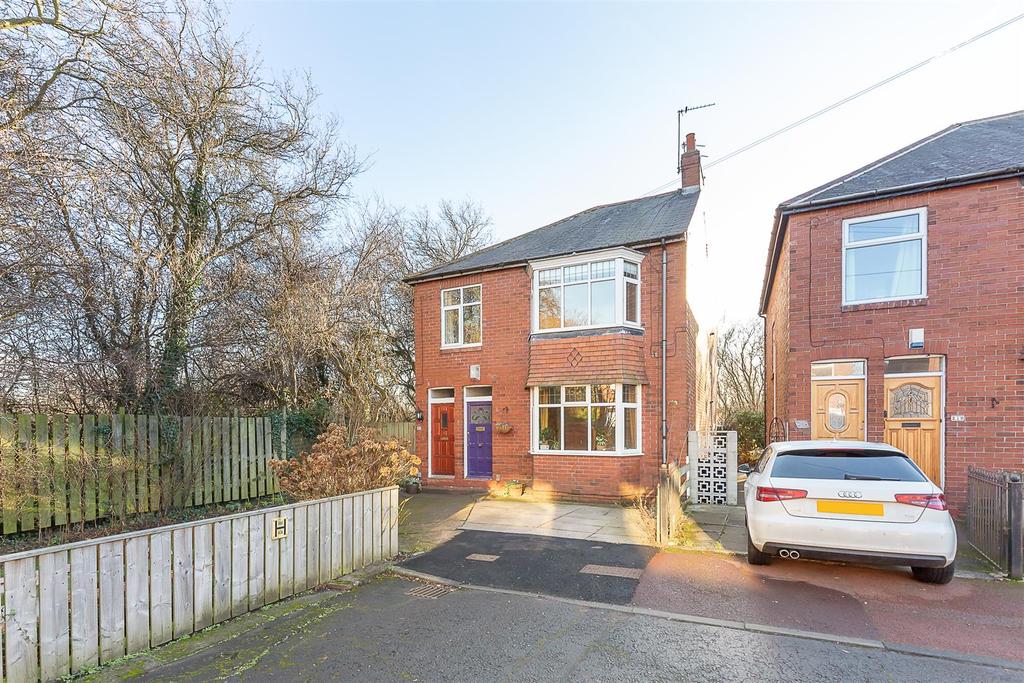 Sackville Road, Heaton, Newcastle upon Tyne 3 bed flat £155,000