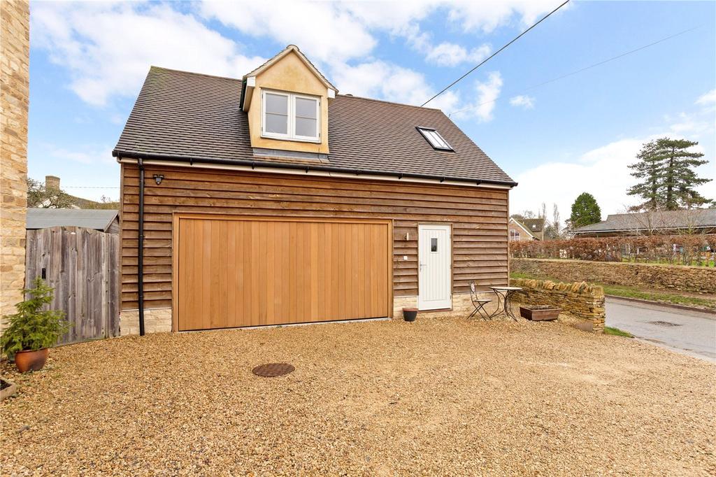 Horns Lane, Combe, Witney, Oxfordshire, OX29 1 bed apartment £700 pcm (£162 pw)