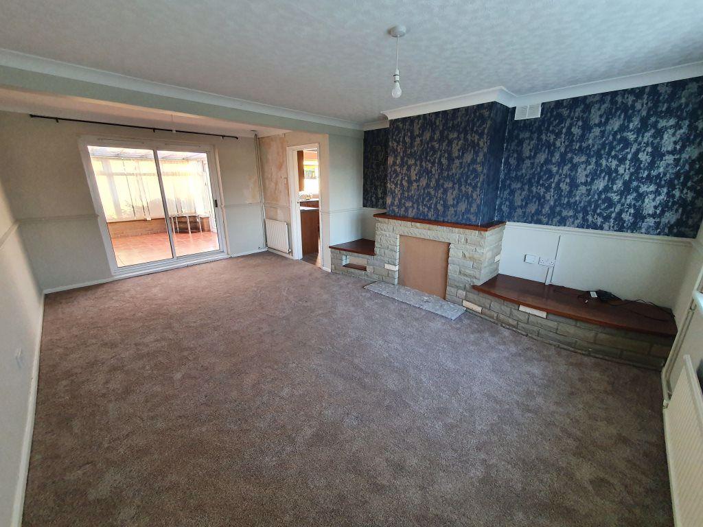 Dennis Estate, Kirton 3 bed house £825 pcm (£190 pw)